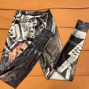 Blackmilk Chewie and Han Leggings - great condition! XS